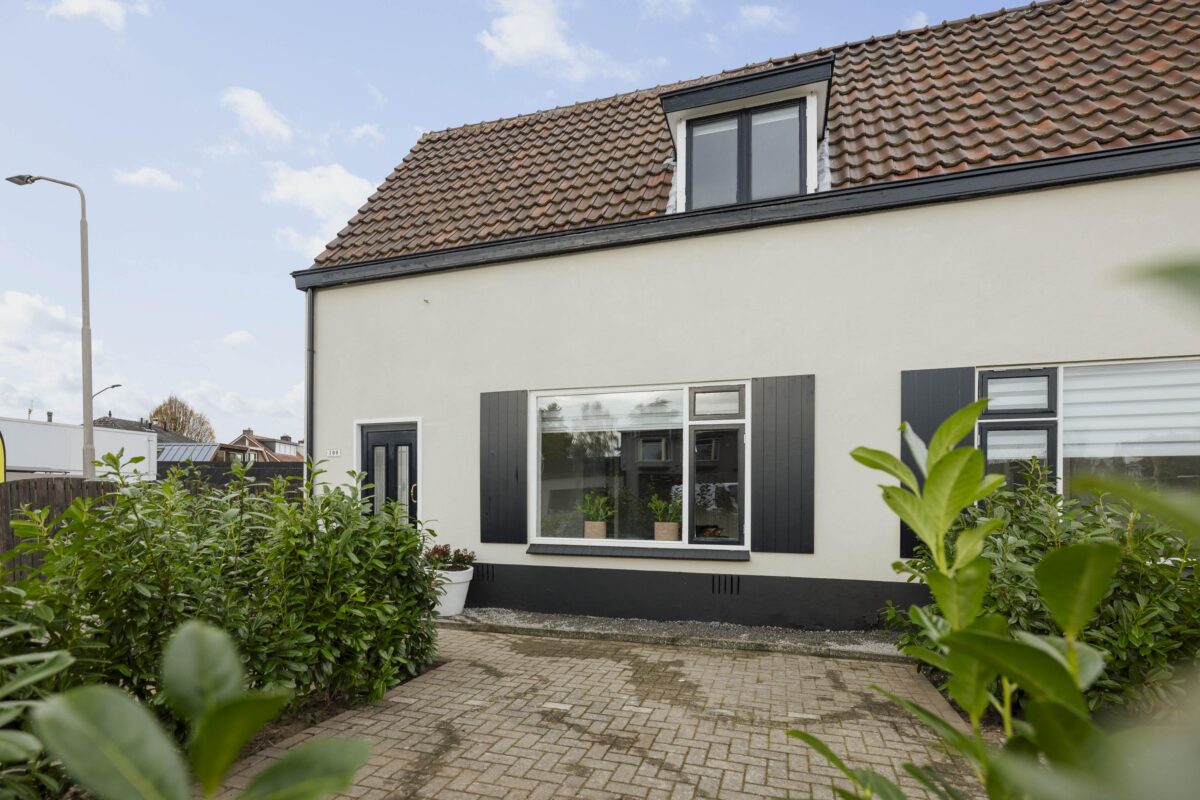 Twello – Rijksstraatweg 104